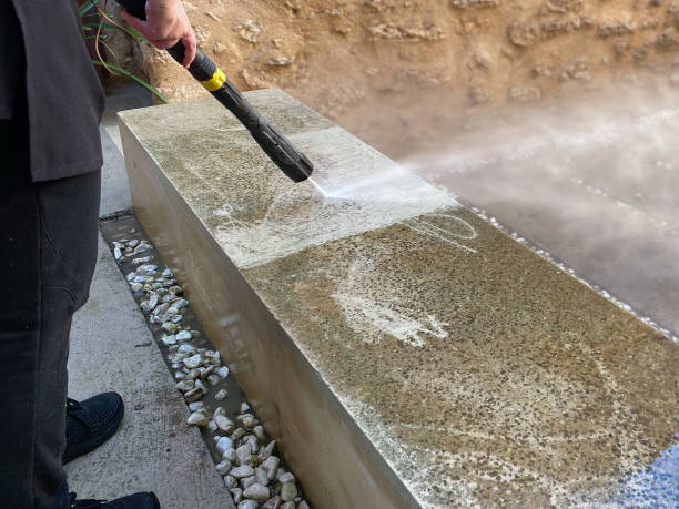 Best Pressure Washing Siding  in Bremen, IN